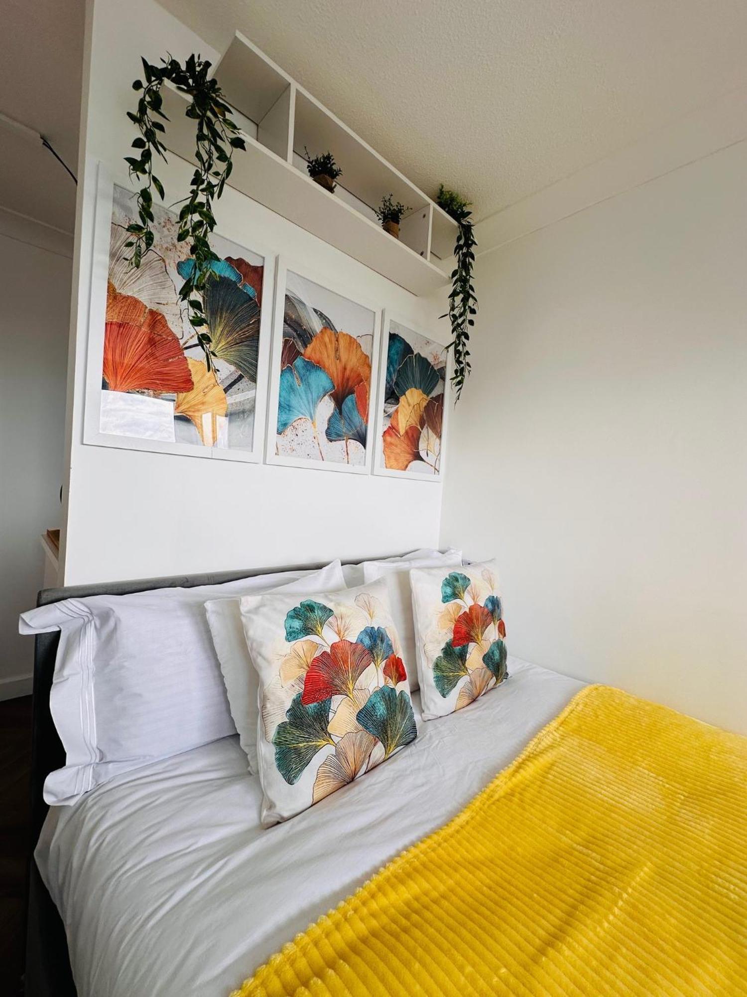 R1 - Private Room In Modern Shared Apartment, Each With Kitchenette, Central Бирмингам Екстериор снимка